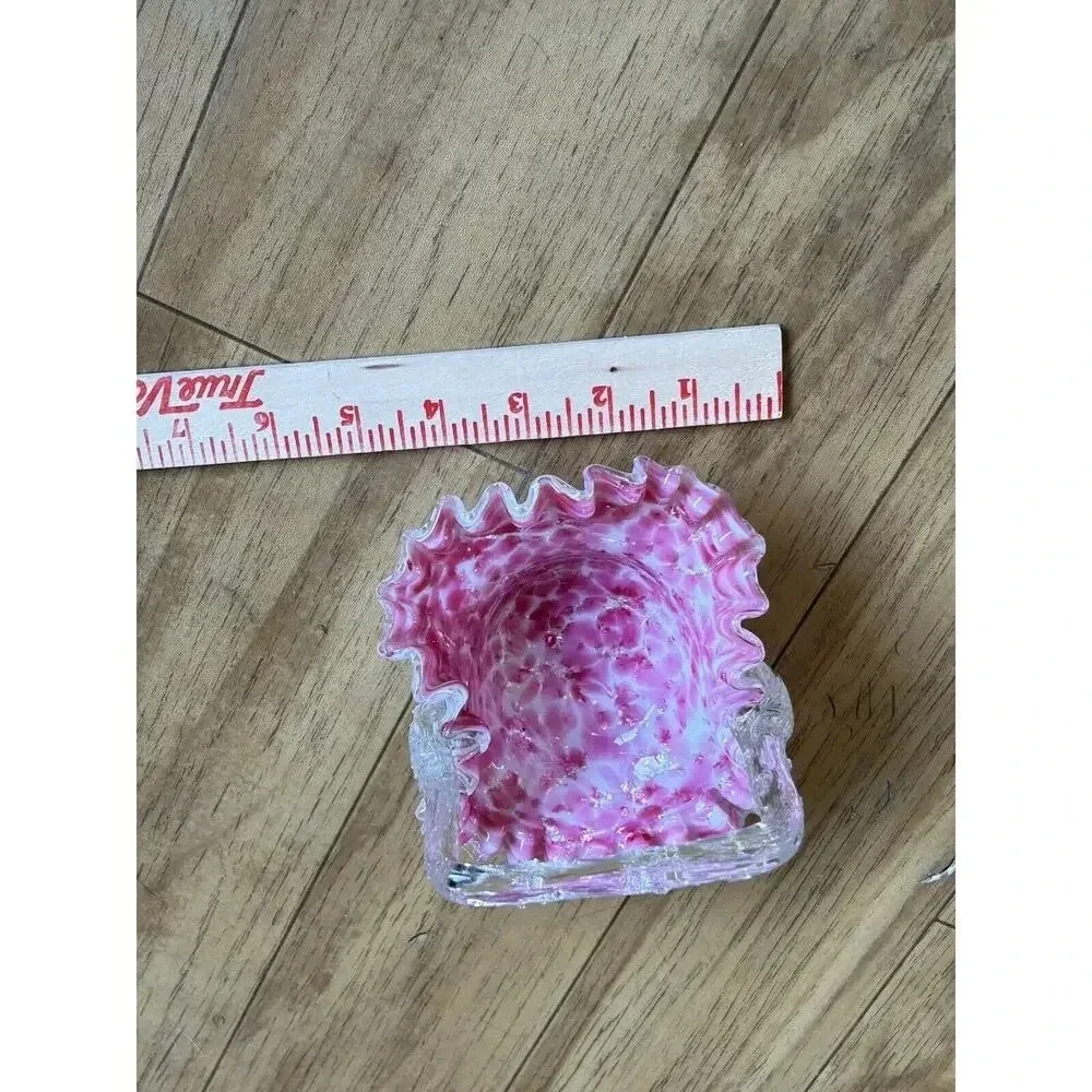 Steven And Williams Victorian Spangled Rose Art Glass Ruffled Basket Mica Thorn
